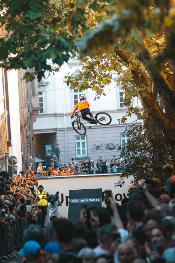 Sportfotografie Mountainbike Downhill Red Bull Cerro Abajo – Bild 7