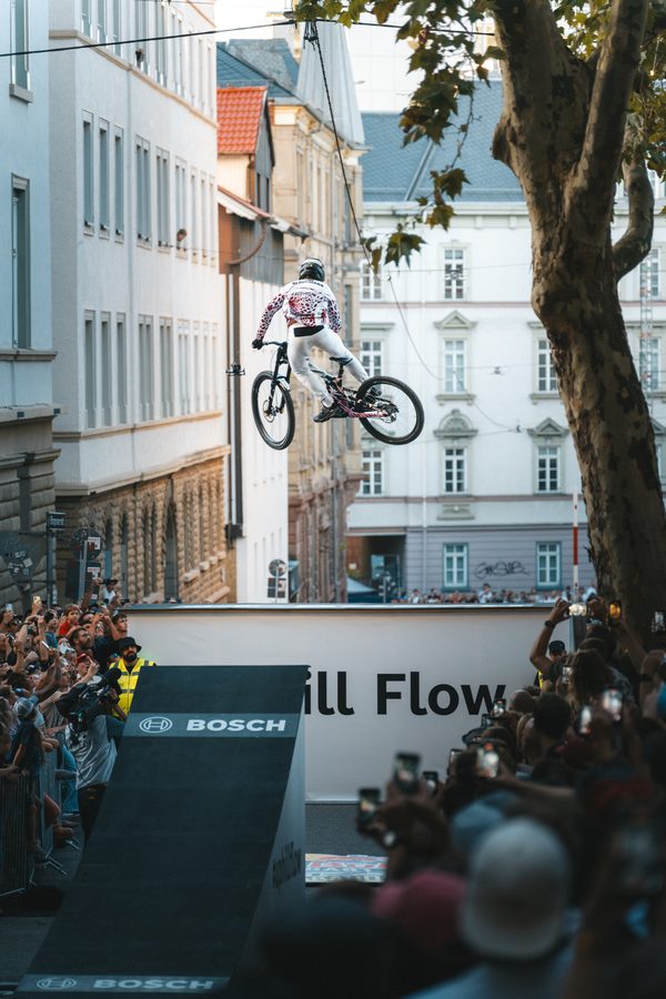 Sportfotografie Mountainbike Downhill Red Bull Cerro Abajo – Bild 2