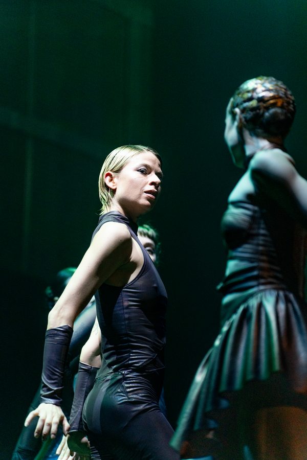 Tanzfotografie Bühnenfotografie Techno Ballett – Bild 7